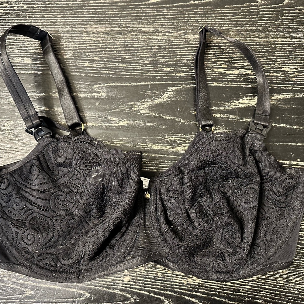 Chantelle Black Lace Underwire Bra
